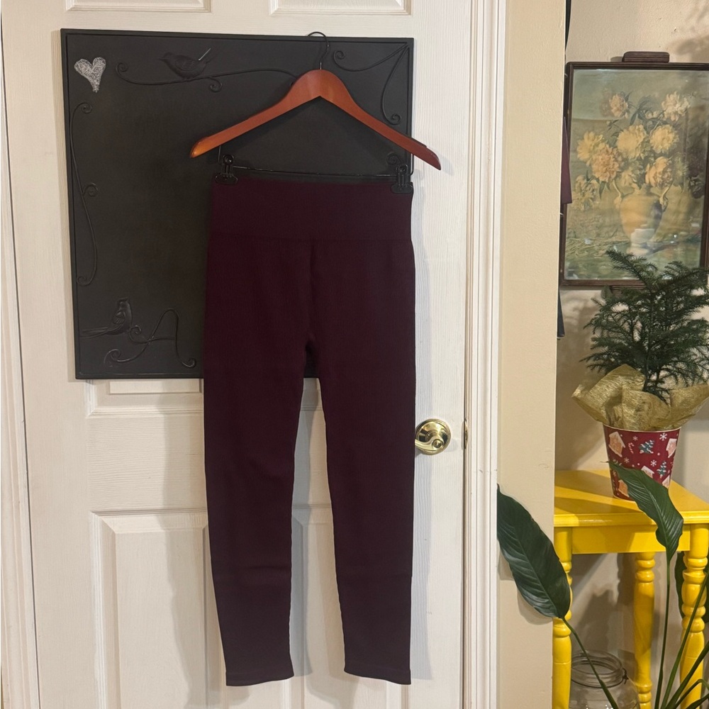 Aerie Deep Red Leggings